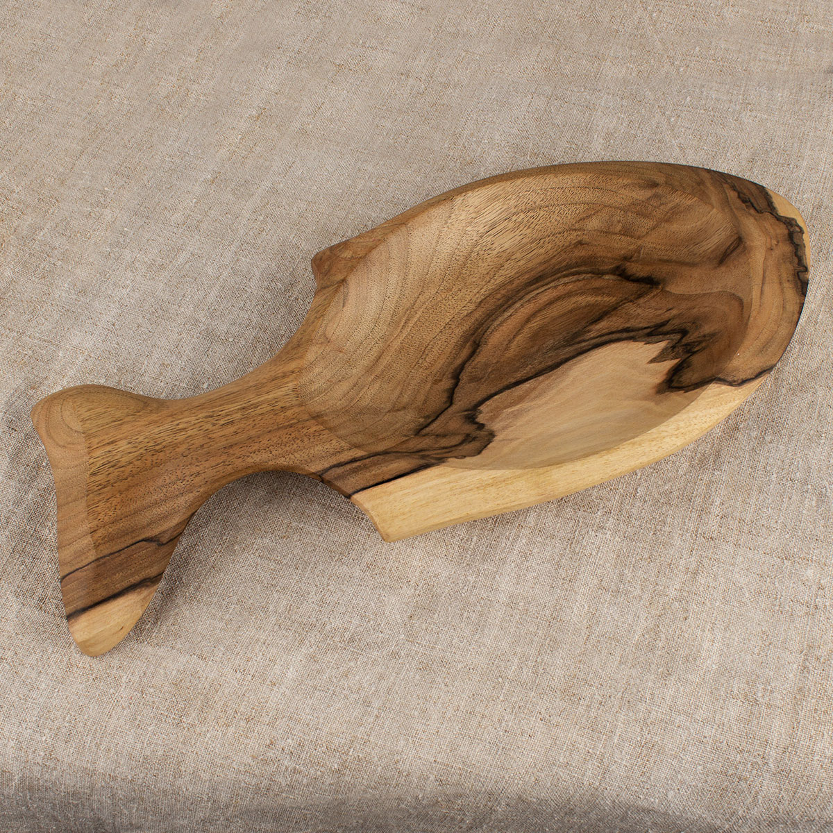 Medium Bowl Fish, Walnut 38 cm