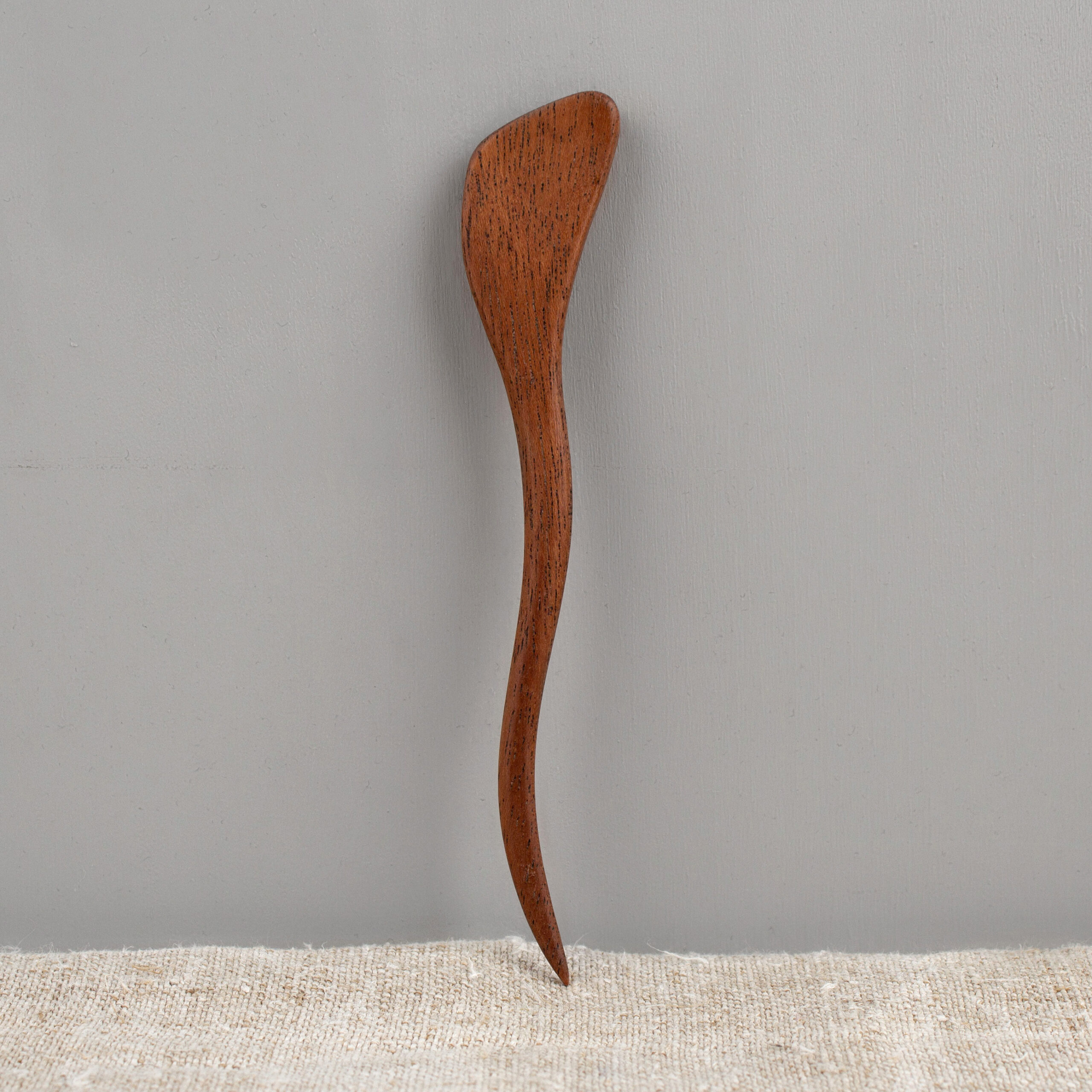 Wooden‌ ‌Hair‌ ‌Stick Wave