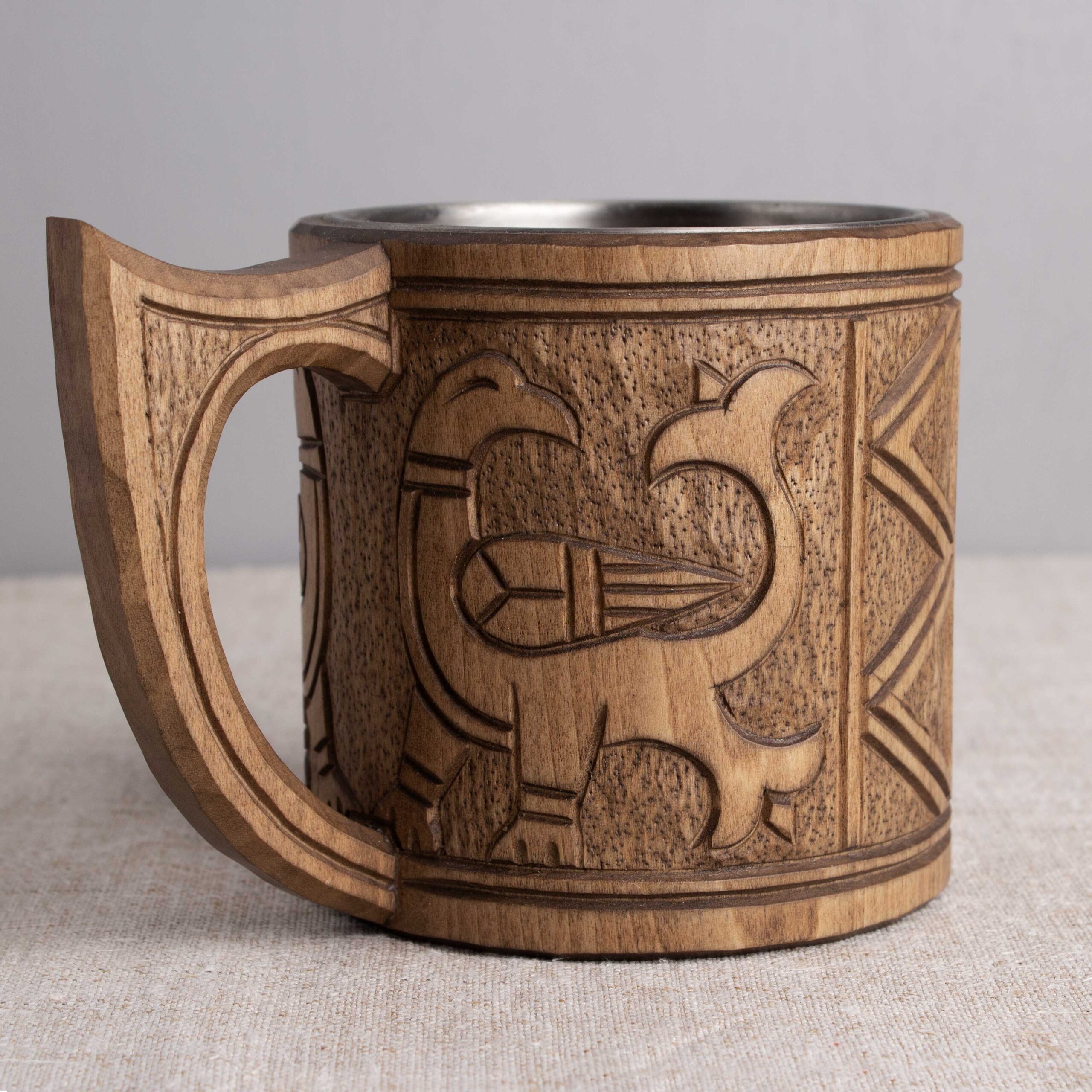 Wooden mug Griffins with a Metal insert