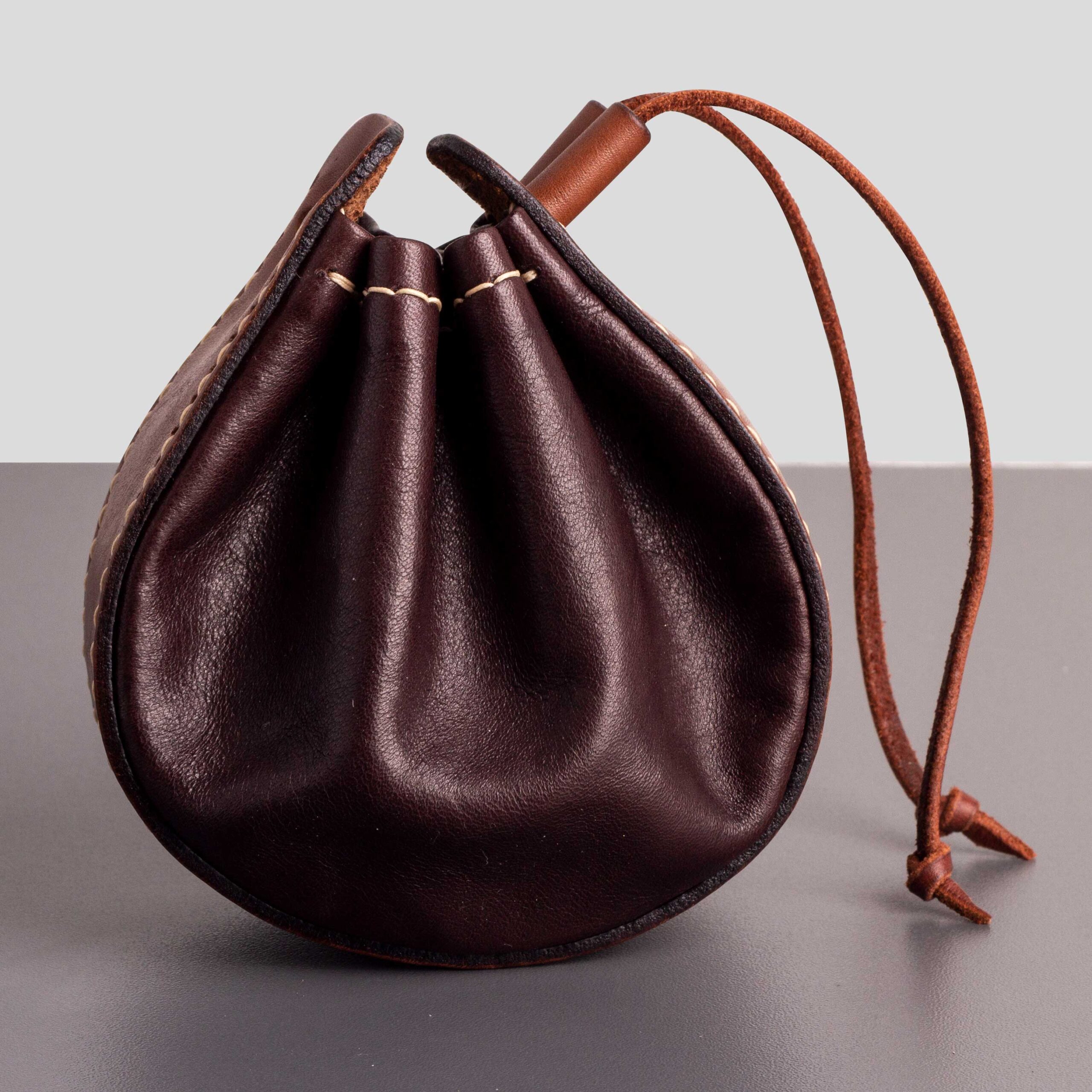 Small leather Pouch